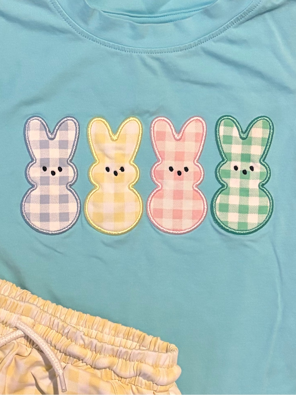 4T Boy Easter Bunny Peeps Short Set (Busy Bees Smocks) - Picture 2 of 2